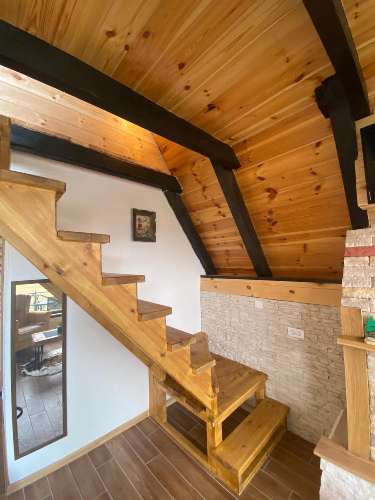 Runolist Chalet Zabljak  Luaran gambar