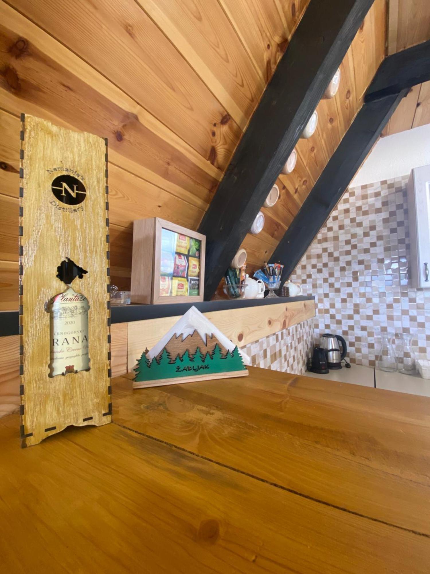 Runolist Chalet Zabljak  Luaran gambar