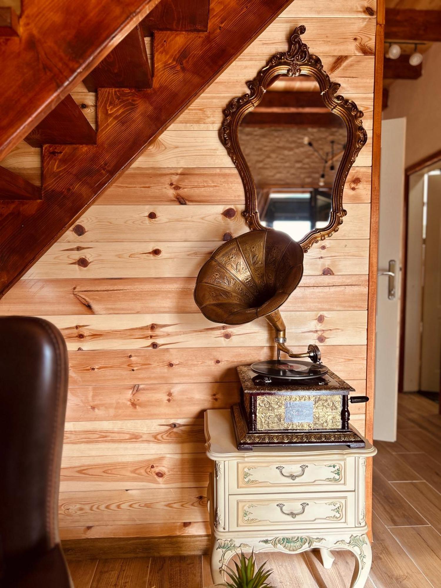 Runolist Chalet Zabljak  Luaran gambar