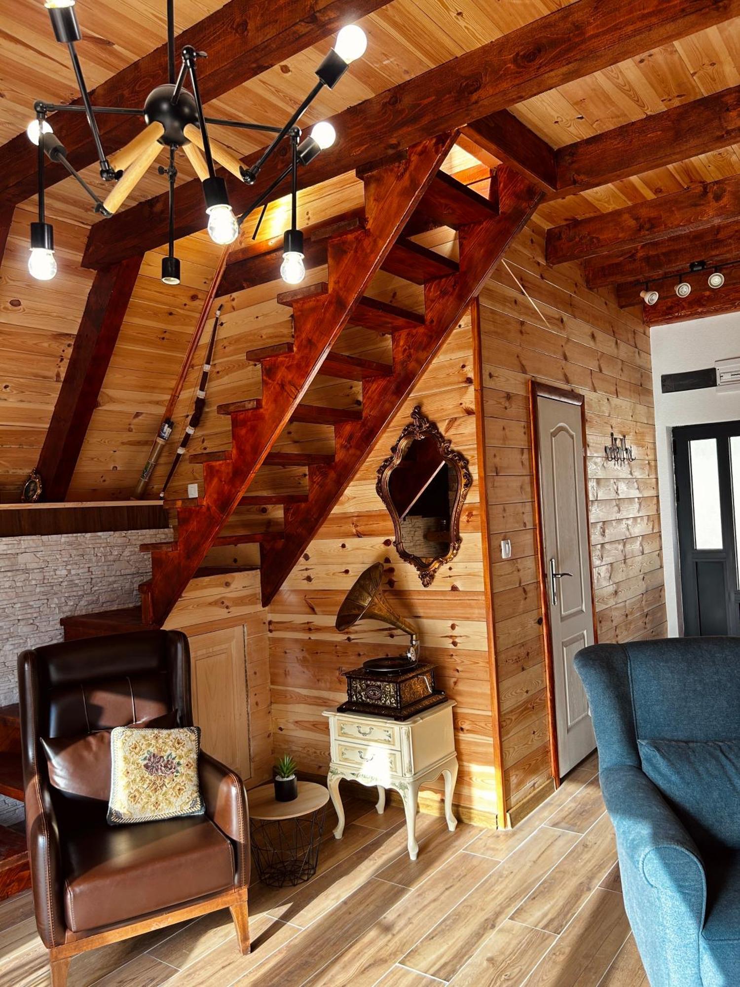 Runolist Chalet Zabljak  Luaran gambar