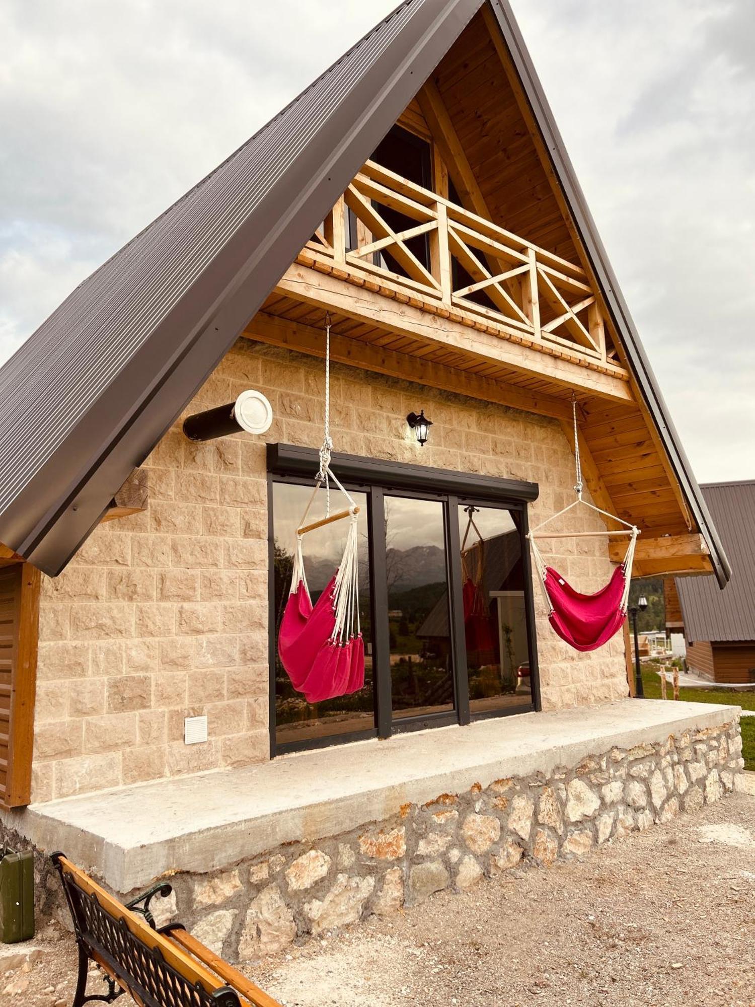 Runolist Chalet Zabljak  Luaran gambar